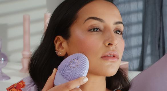 FOREO LUNA3plus洗顔フォーム 敏感肌用 block3b.jpg?VersionId=