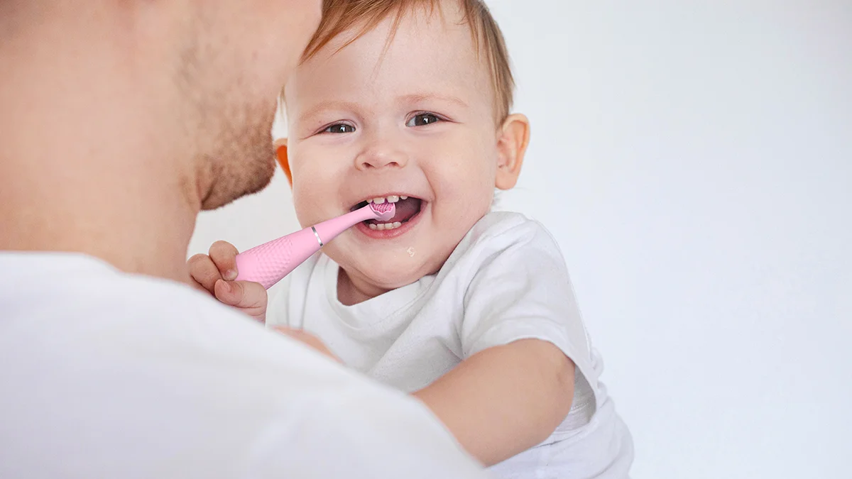 Issa 4 Baby soft hygienic toothbrush