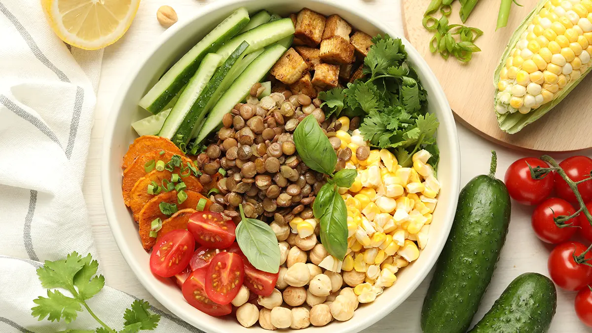 A healthy light meal for summer heatwaves