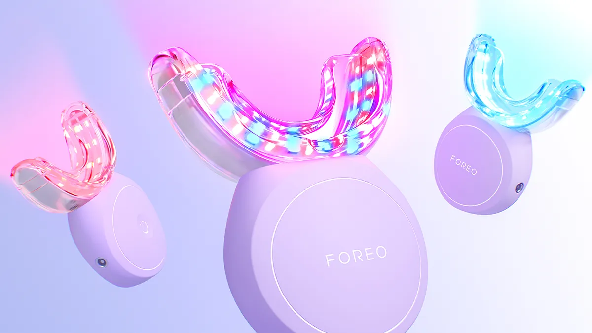issa teeth bleaching trays with blue and red ligt therapy