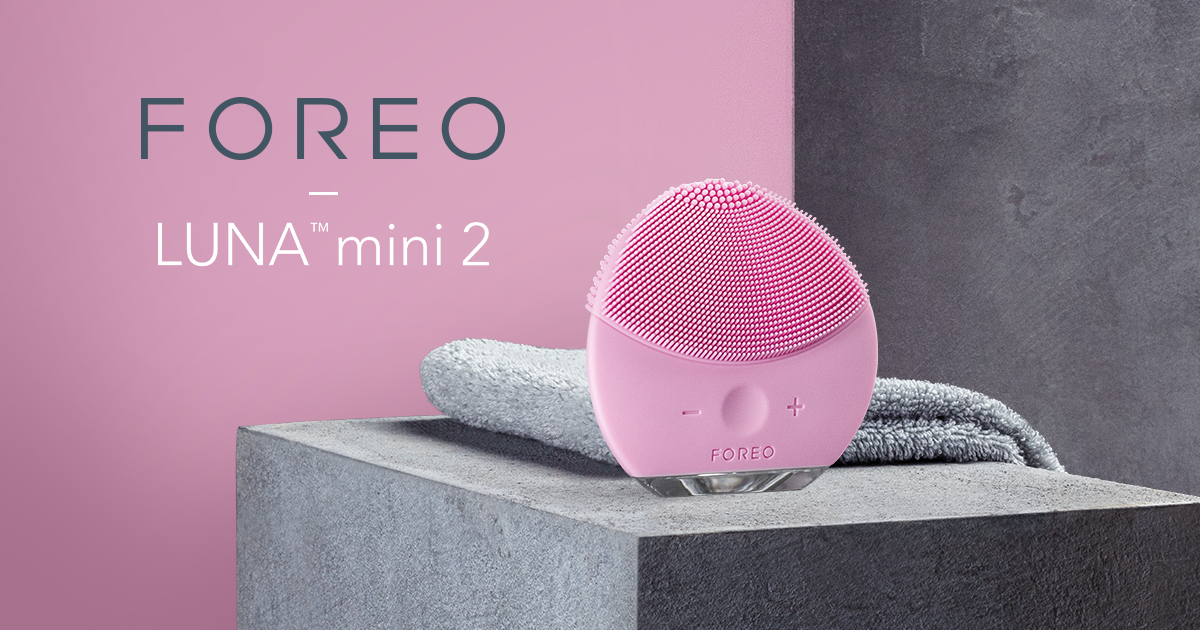 تقشير الوجه و تنظيف البشرة مع لونا ميني ٢|2 FOREO - LUNA mini