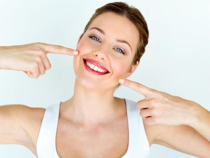 dientes blancos