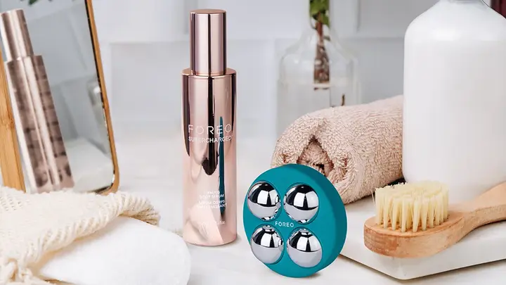 FOREO SUPERCHARGED Firming Body Serum and BEAR 2 body