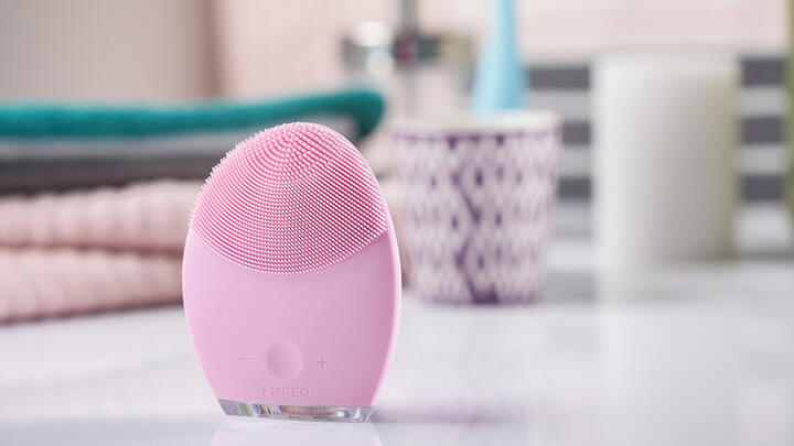 Review Roundup: FOREO LUNA mini 2 Face Brush | FOREO