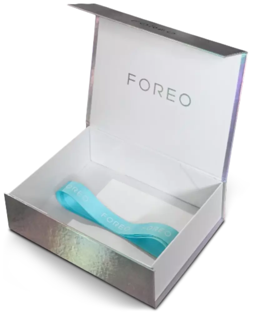 FOREO Gift Box Small — 1