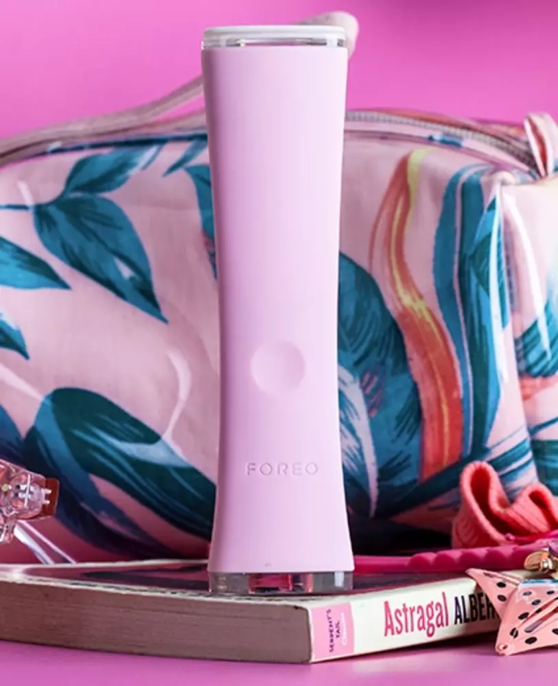 Side view of ESPADA™ Acne-Treating Blue Light Pen - Pink