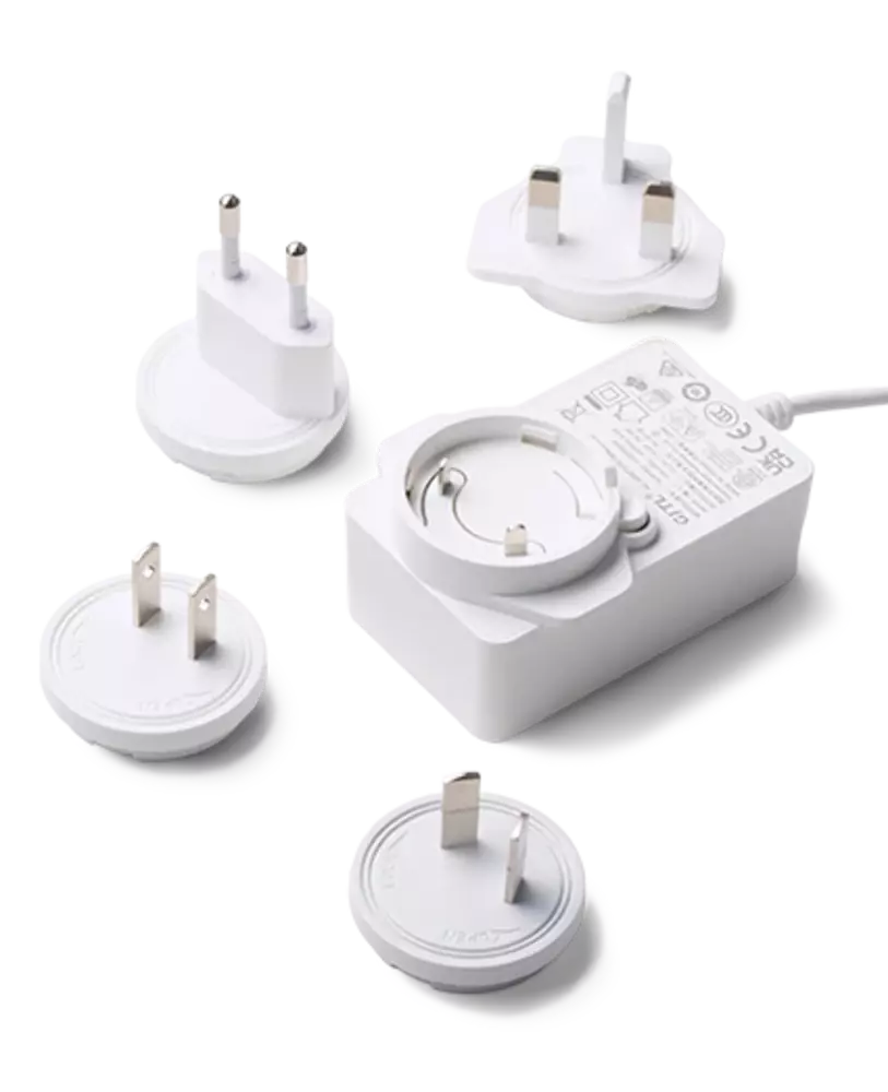 PEACH™ 2 power cable with 4 plug adaptors — 1